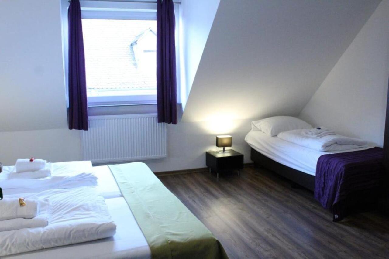 Hirsch Hotel Hanau Exteriör bild
